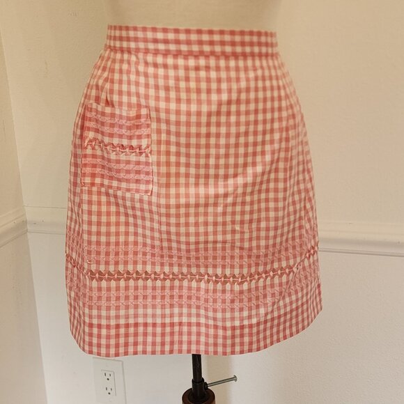 Vintage Pink & White Gingham Apron With Pocket & Bow Tie - Picture 1 of 8